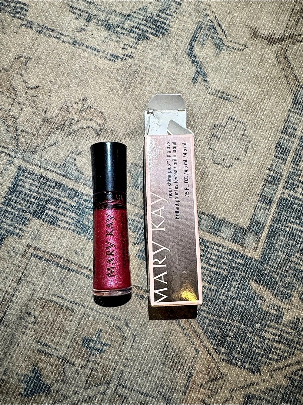 Mary Kay Unlimited Lip Color Clin d’Oeil Rose Lip Color NWT